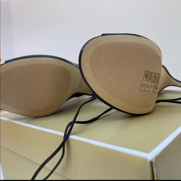 Michael kors brand new. - Picture 3 of 5